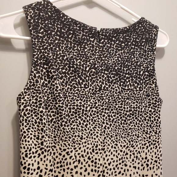 Saks Fifth Avenue Animal Print Dress Size 2 Red Saks Fifth Avenue - Picture 8 of 10